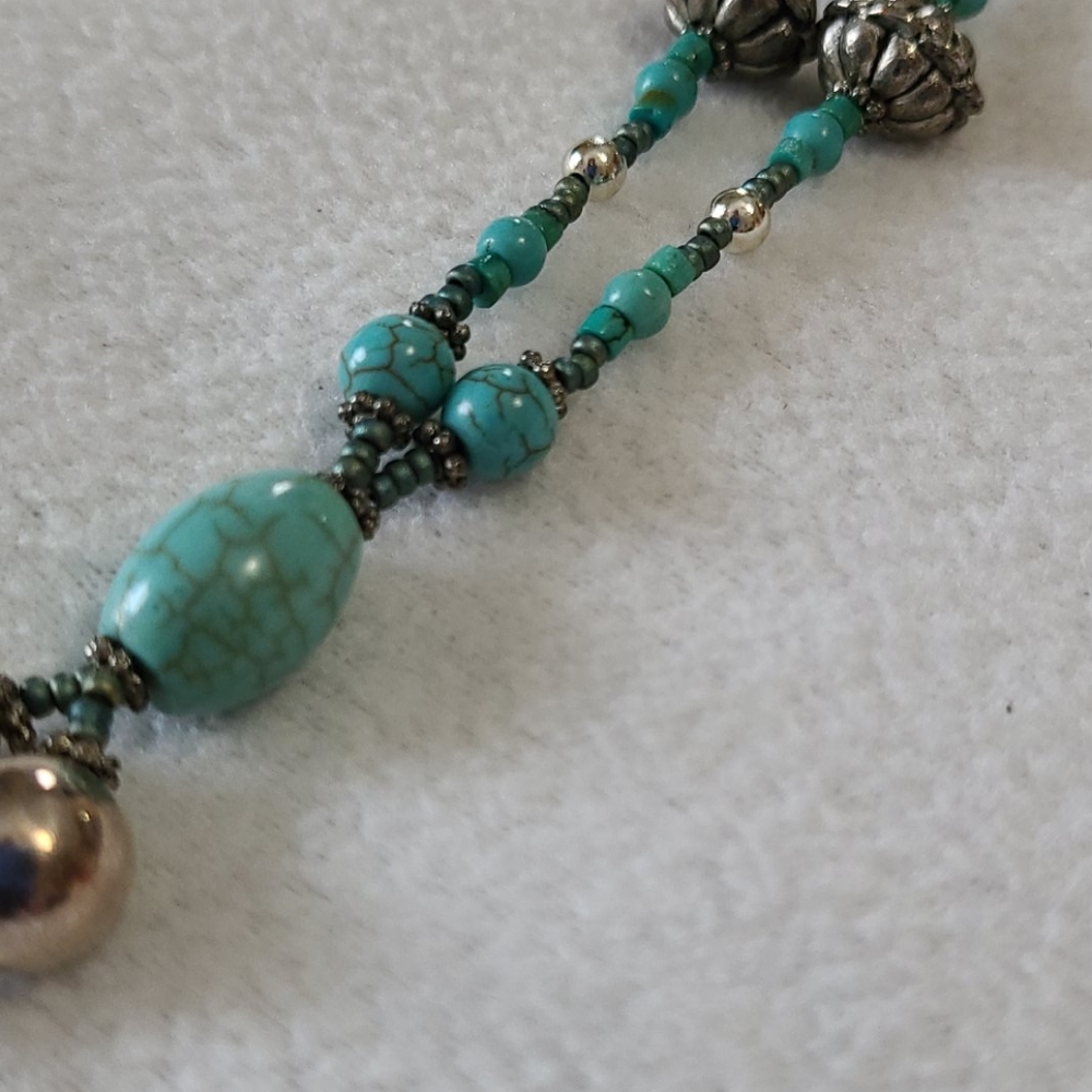 Handcrafted Necklace Unique Design Turquoise Stone Beads Silvertone Toggle Clasp - Picture 8 of 13